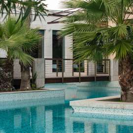 7 BED HOUSE FOR SALE